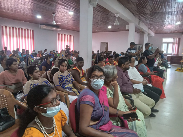 Art festival for children with special needs in Homagama (2022-12-19)